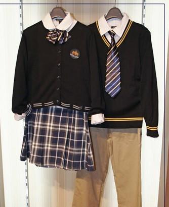 校服